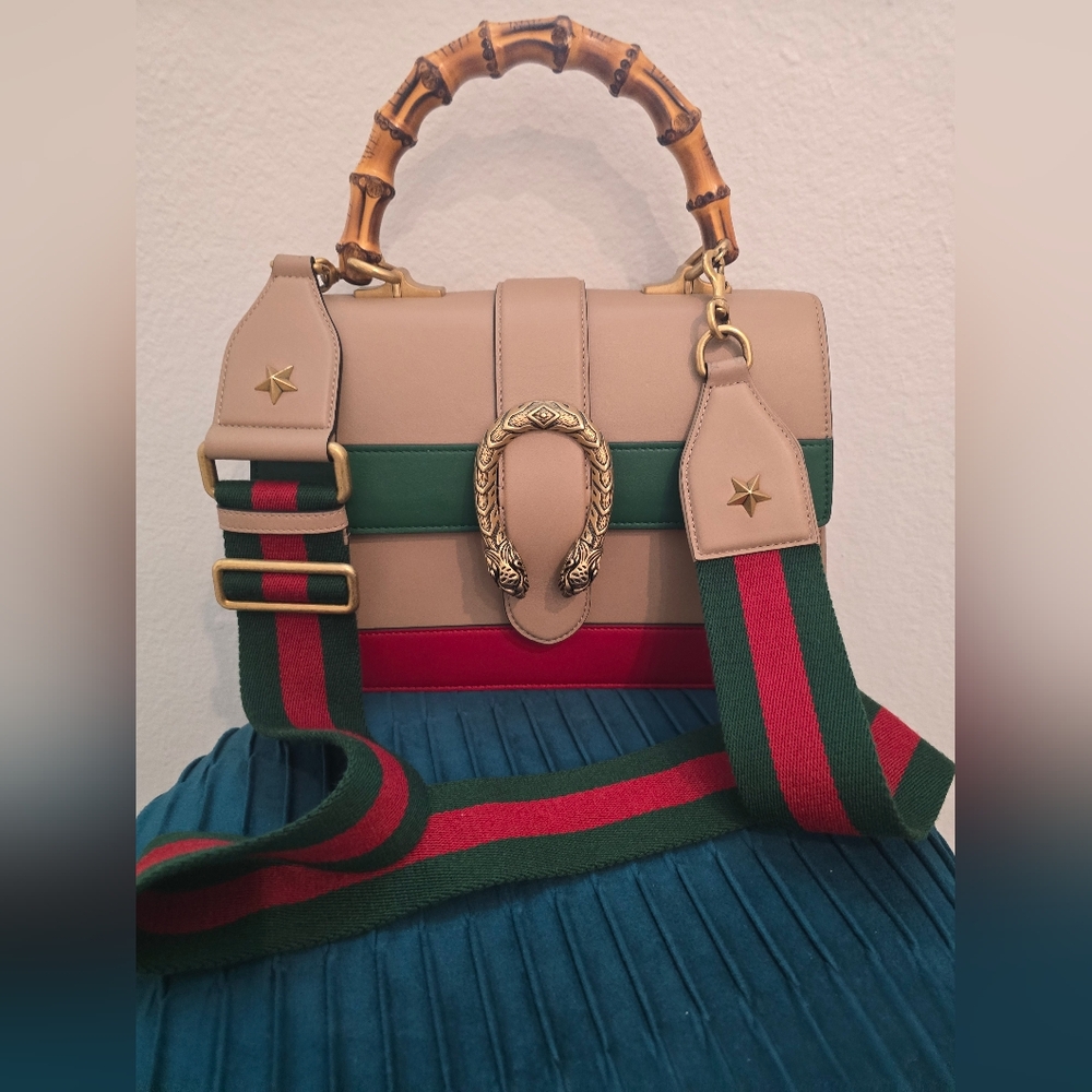 Gucci Beige/Red/Green Leather Dionysus Medium Bamboo Handle Bag